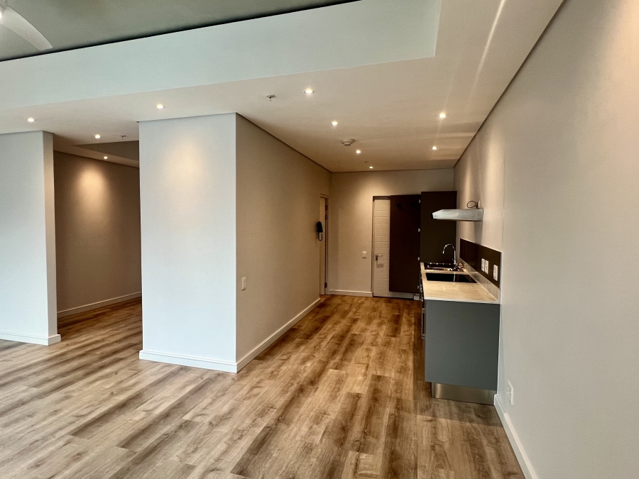 1 Bedroom Property for Sale in Foreshore Western Cape